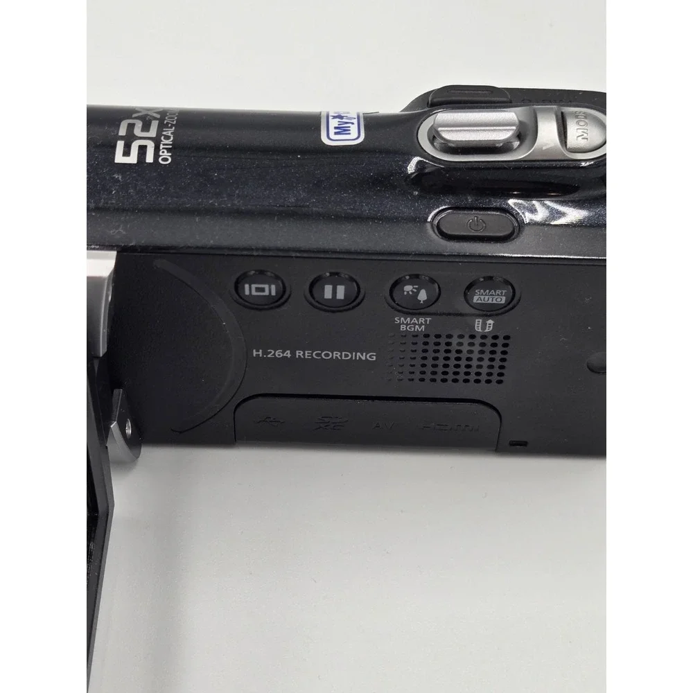 Samsung HMX-F90 HD Camcorder 52x Optical Zoom - Black w USB Cable